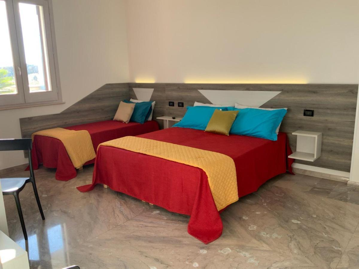 Oasi Nel Deserto Bed & Breakfast Кустоначи Екстериор снимка