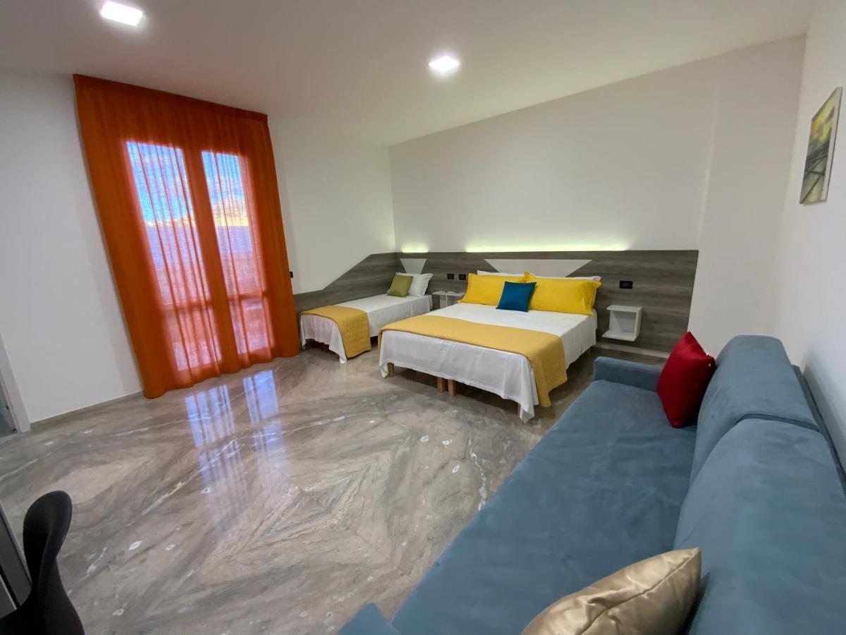 Oasi Nel Deserto Bed & Breakfast Кустоначи Екстериор снимка