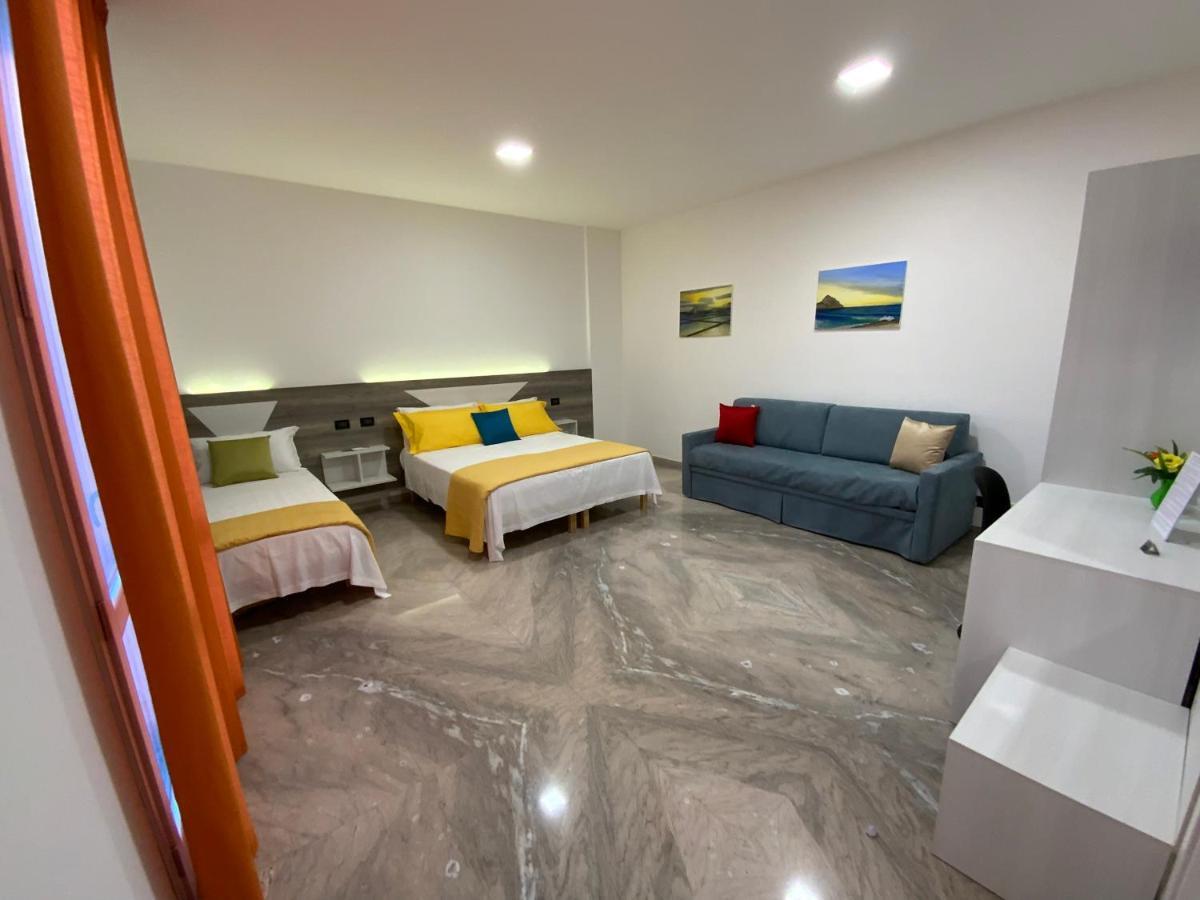 Oasi Nel Deserto Bed & Breakfast Кустоначи Екстериор снимка