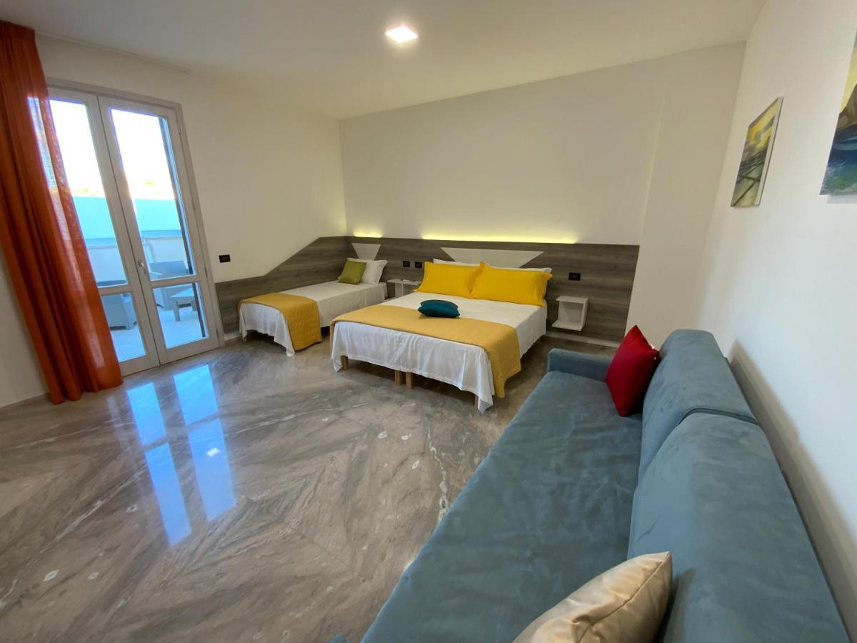Oasi Nel Deserto Bed & Breakfast Кустоначи Екстериор снимка